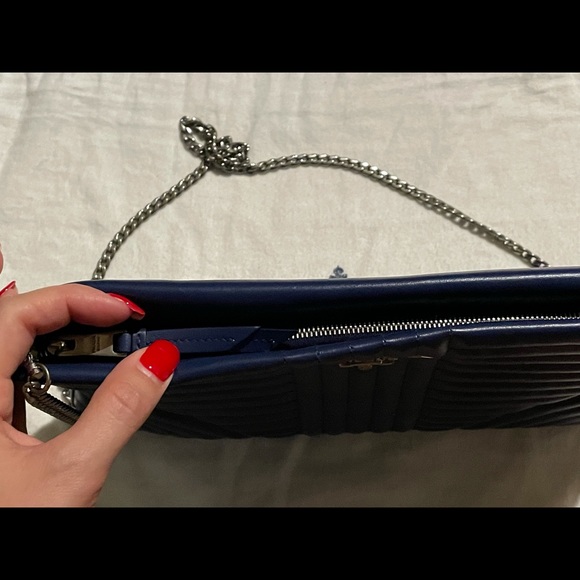 🔥 New Authentic Prada Diagram Navy Clutch 🔥 - Picture 8 of 11